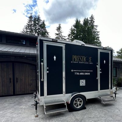 The exterior of our luxury washroom trailer features a matte black finish that exudes elegance and sophistication. Designed with quality in mind, the sleek, modern look is complemented by subtle lighting, ensuring it makes a stylish statement while seamlessly enhancing the atmosphere of any event.